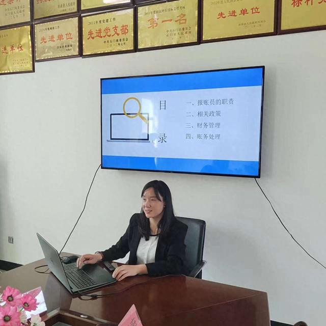 洛南县石门镇财政所：扎实开展业务培训提升财务管理水平(图1)