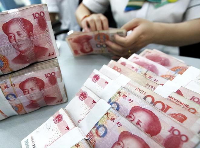 2024年资产有可能贬值普通人有几件事尽量别碰守好钱袋子(图8)