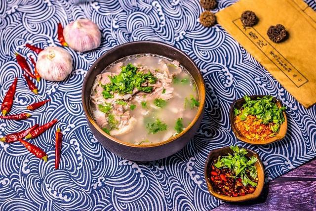 “一碗羊肉汤”吃出大产业四川威远从“羊圈到餐桌”全产业链集中发力(图1)
