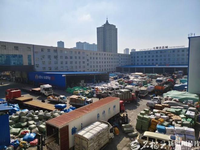 新疆经济看点丨老外贸市场何以货通天下(图1)