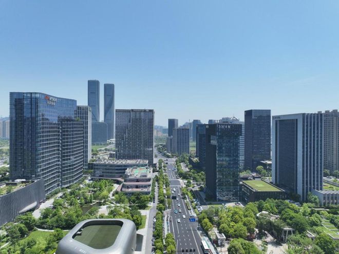 新华财经适应新质生产力发展无形资产投资将迎快速增长(图1)