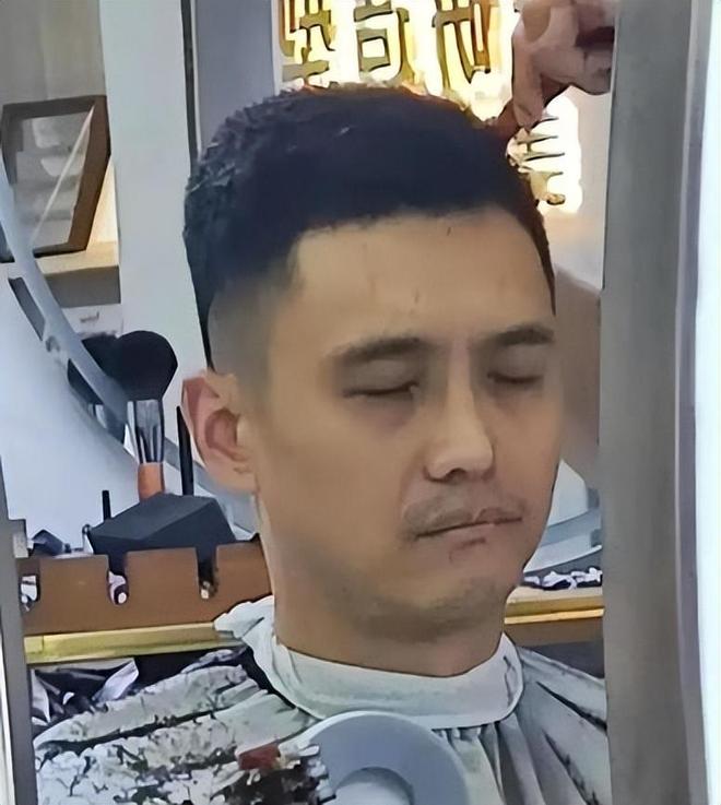 自食恶果！九年后宋喆在县城搬蔬菜箱前妻早已走上康庄大道(图13)